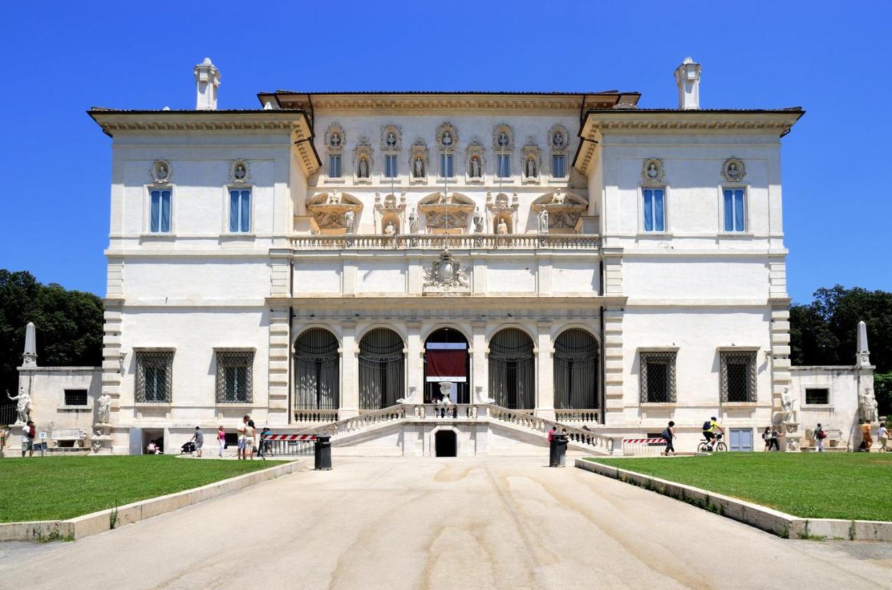 Sunny Flat Near Borghese Rom